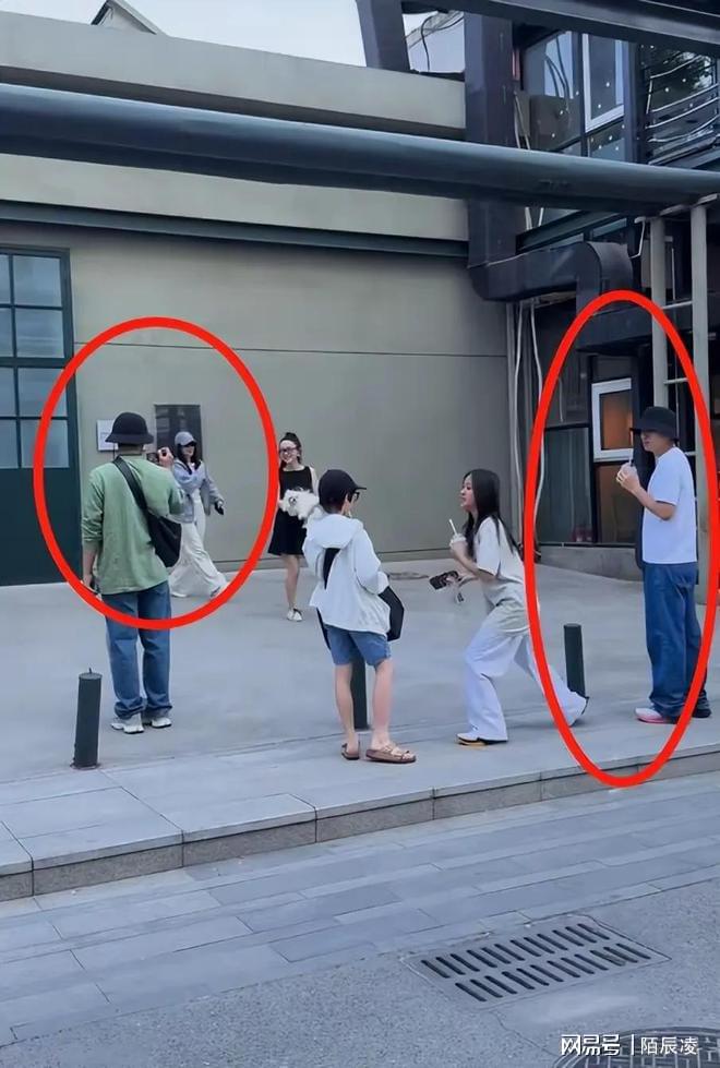 与李小璐同城不同框复合传闻再上热搜不朽情缘正版贾乃亮三亚带娃被拍！